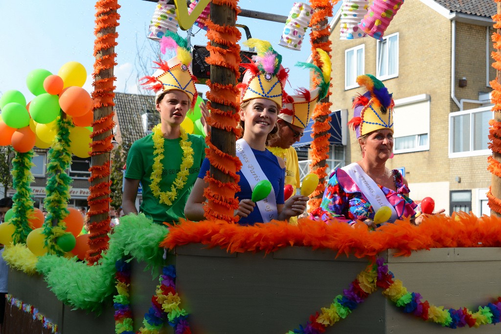 ../Images/Zomercarnaval Noordwijkerhout 2016 149.jpg